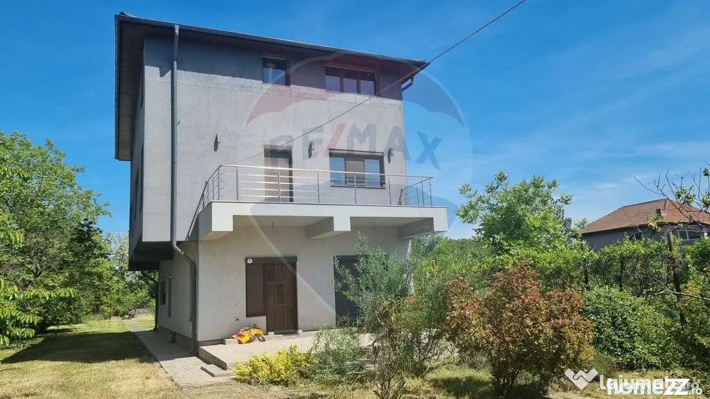 Casă / Vilă cu 5 camere de vânzare Alexandriei/Ion Conea