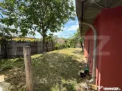 Casa partial renovata, 60mp utili , 6000 mp teren, zona Geor 