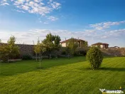 Vila cu atmosfera de resort:smart home, curte spectaculoasa, 