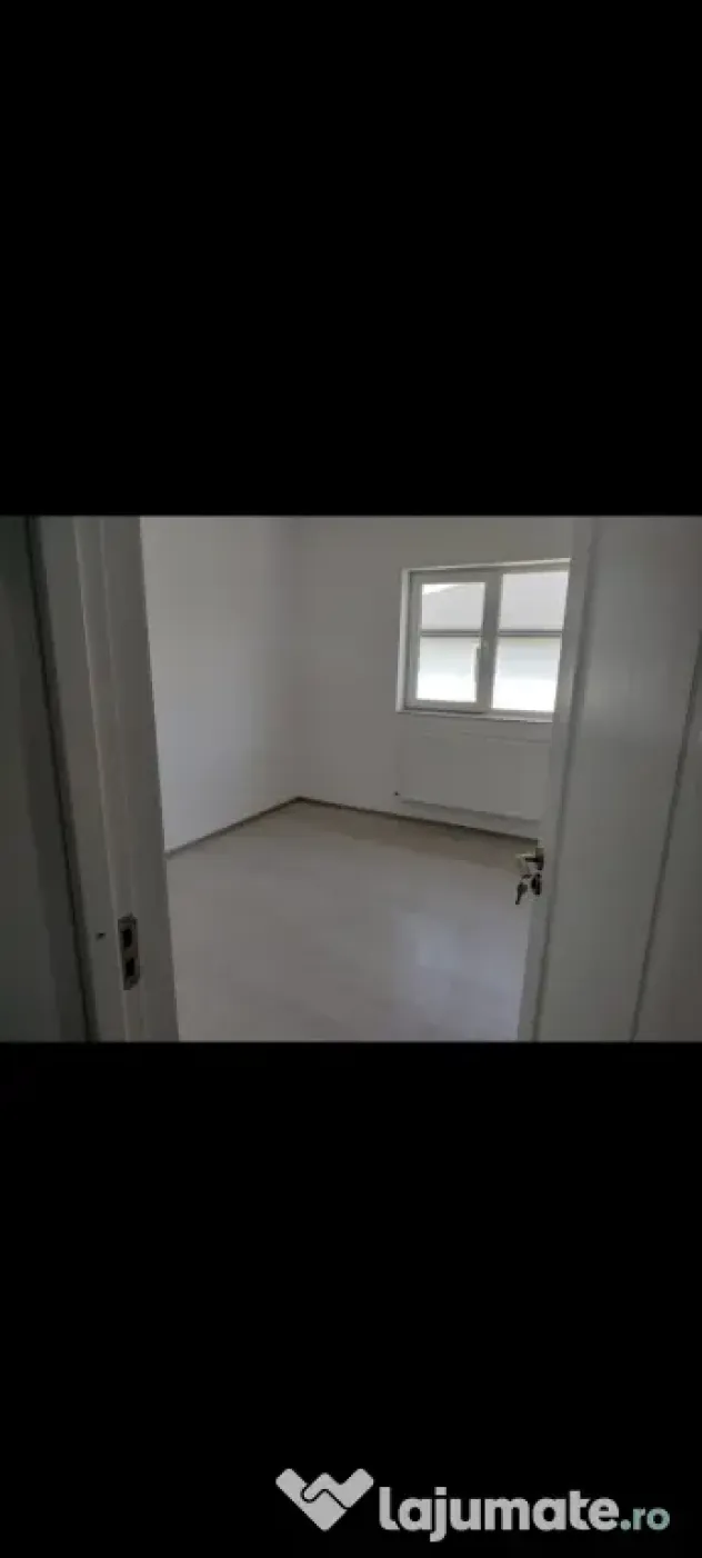 Proprietar vând 1/2 casa duplex Visani Iași