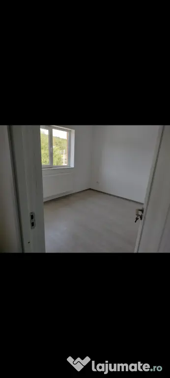Proprietar vând 1/2 casa duplex Visani Iași