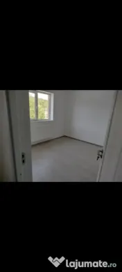 Proprietar vând 1/2 casa duplex Visani Iași