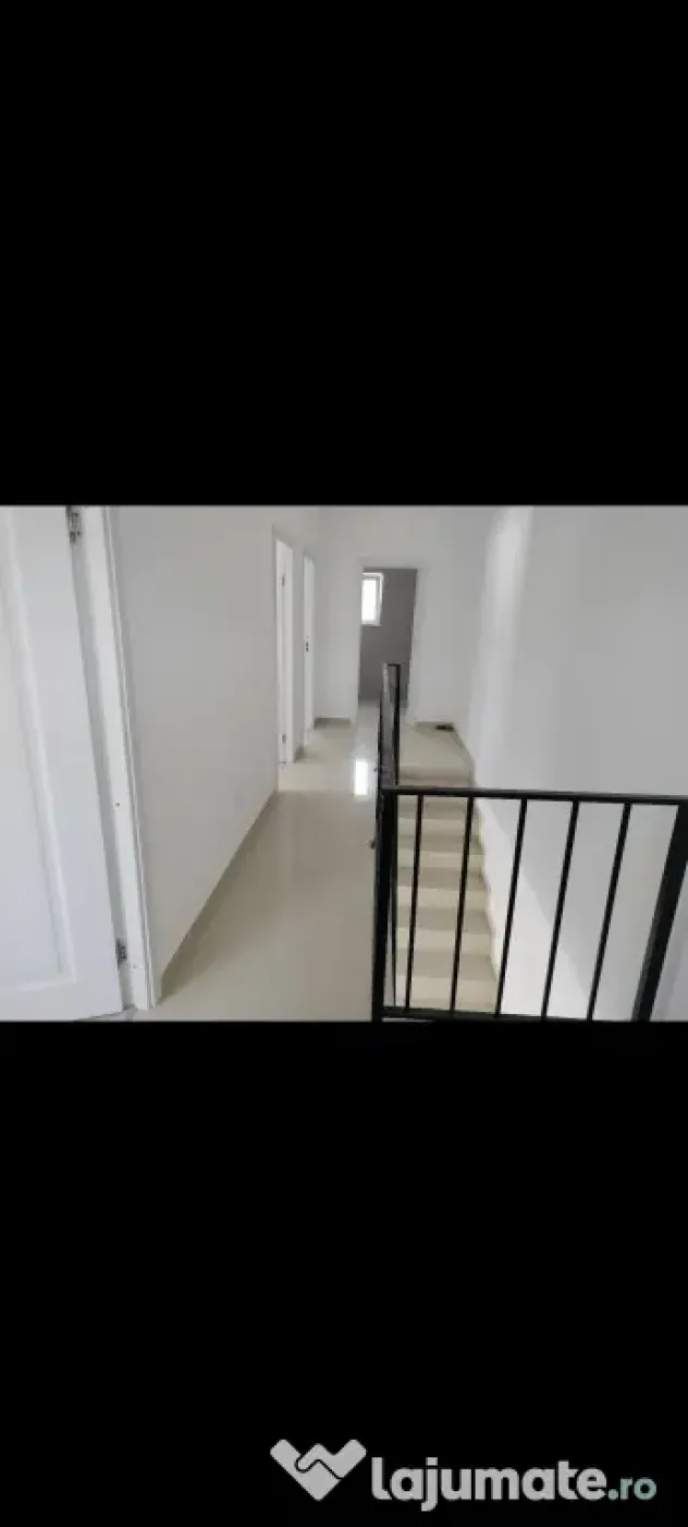Proprietar vând 1/2 casa duplex Visani Iași