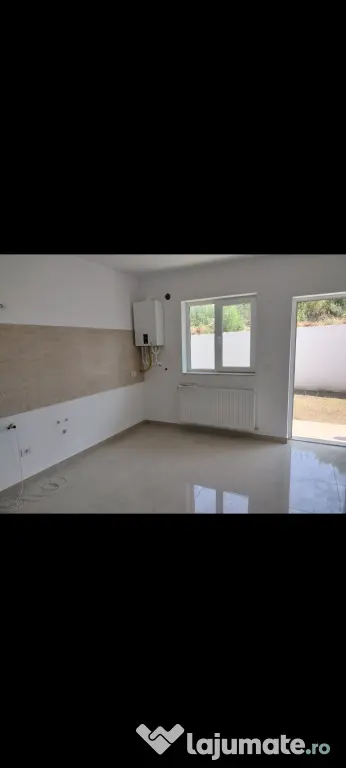 Proprietar vând 1/2 casa duplex Visani Iași