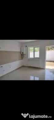 Proprietar vând 1/2 casa duplex Visani Iași