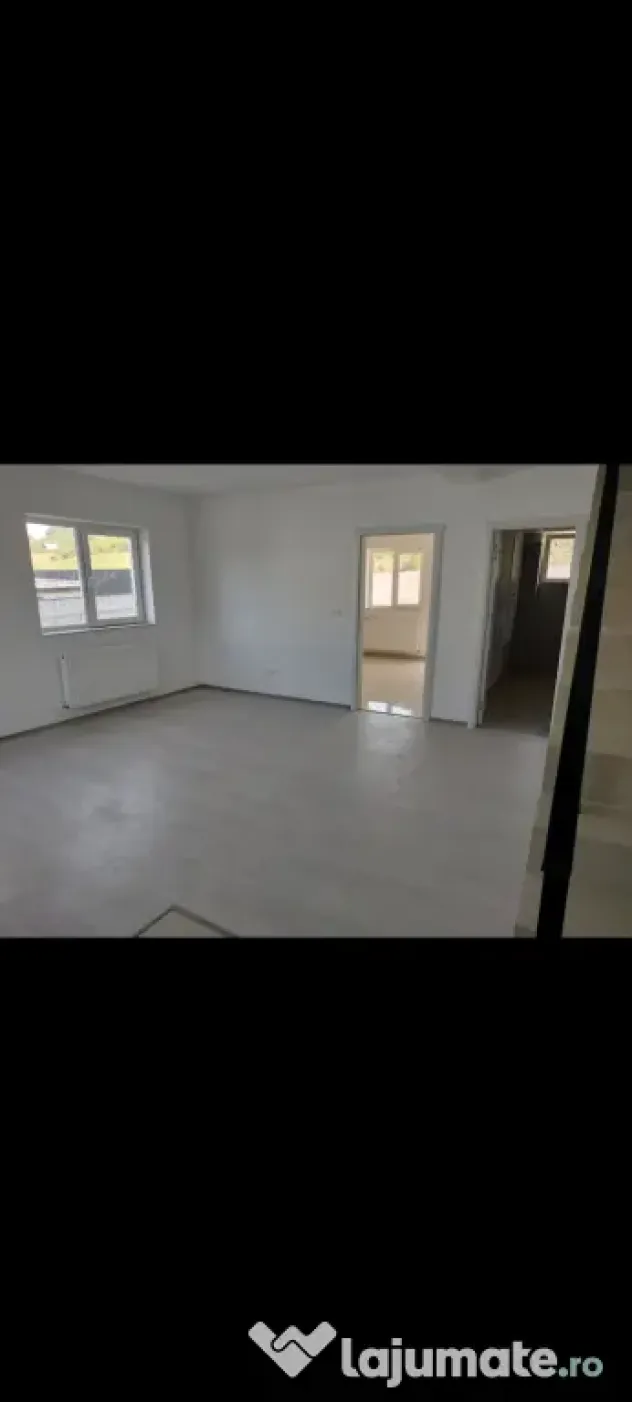 Proprietar vând 1/2 casa duplex Visani Iași