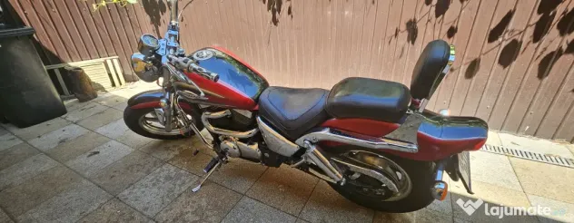 SUZUKI Marauder