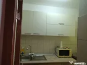 Dristor etaj 4 semidecomandat 