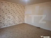 Apartament generos de vanzare