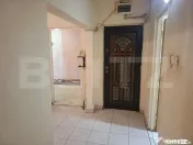 Apartament generos de vanzare 
