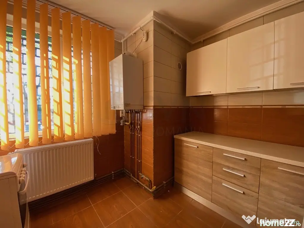 Apartament 3 camere - centrala proprie - Chibrit