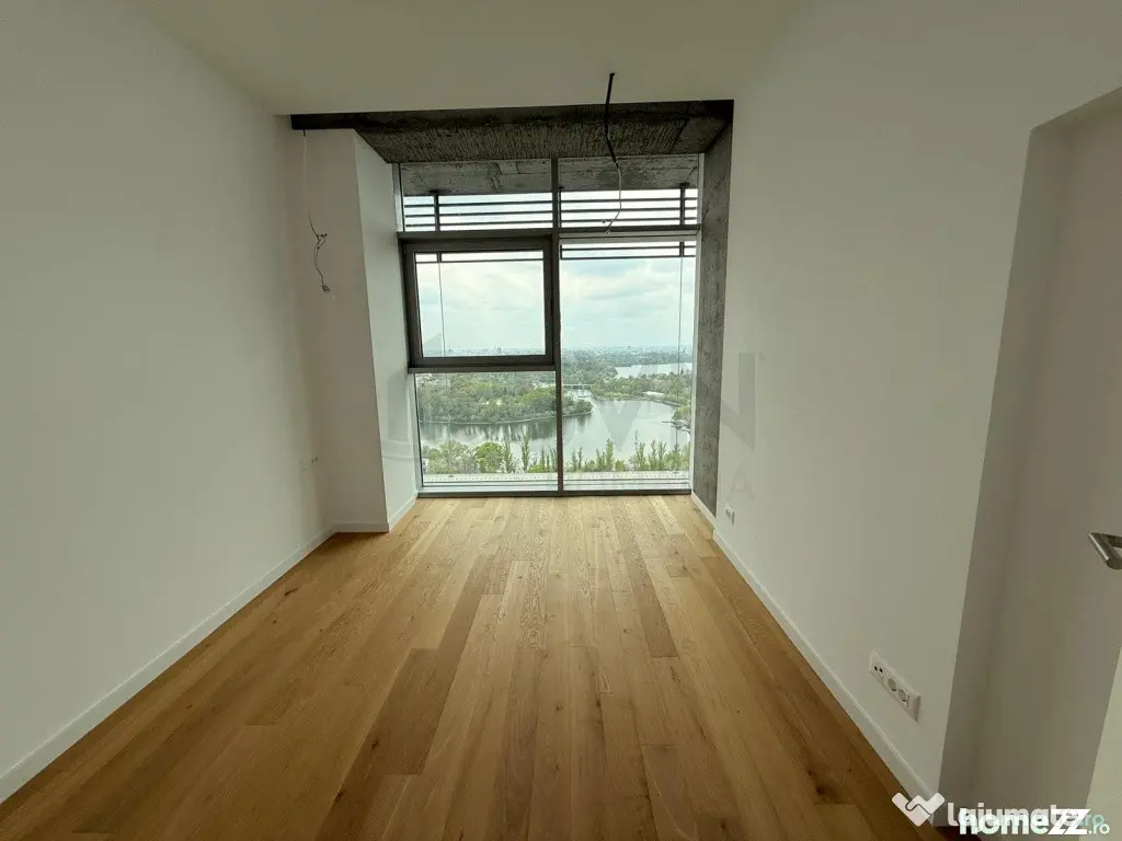 2 CAMERE UPSITE CU VEDERE CATRE LAC
