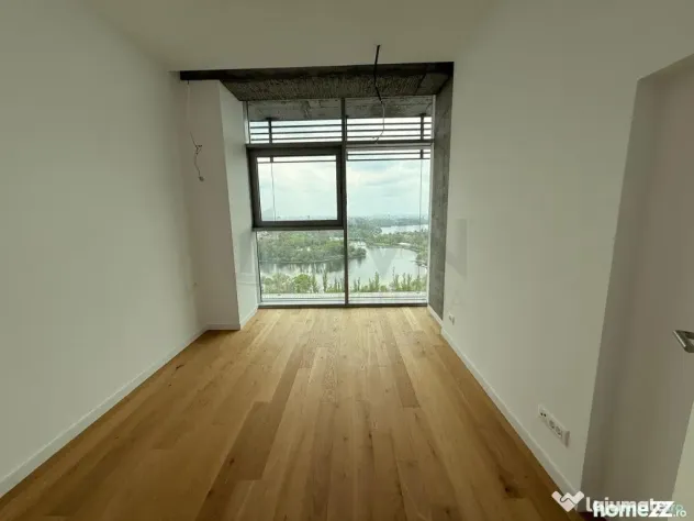 2 CAMERE UPSITE CU VEDERE CATRE LAC