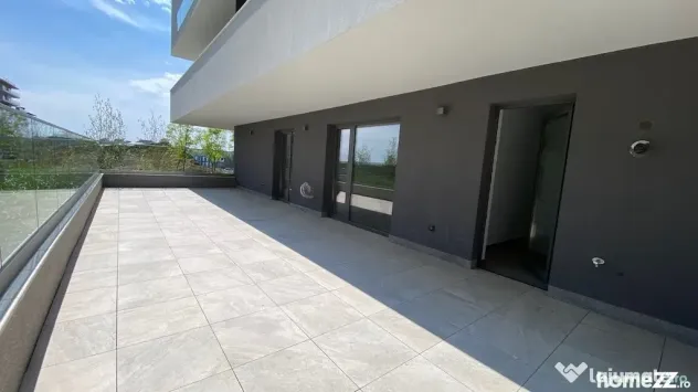Apartament cu terasa generoasa - 3 camere finisat
