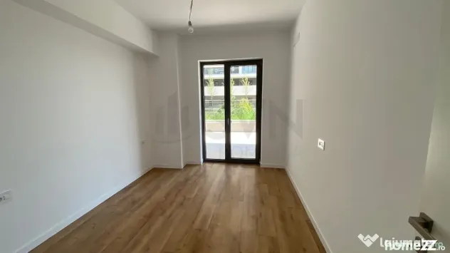 Apartament cu terasa generoasa - 3 camere finisat