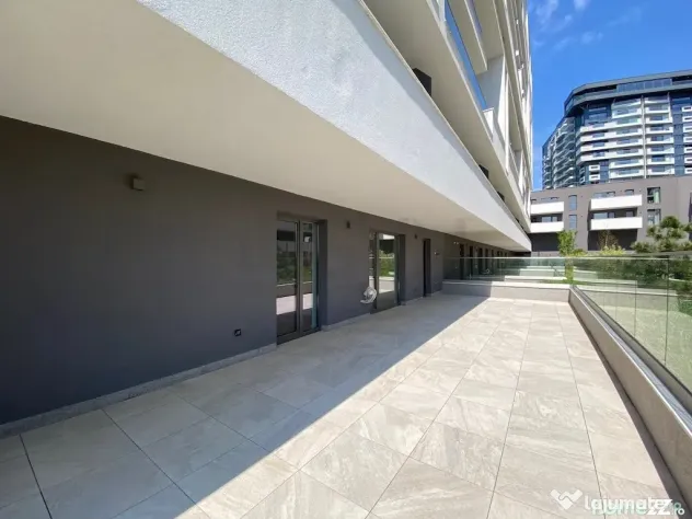 Apartament cu terasa generoasa - 3 camere finisat