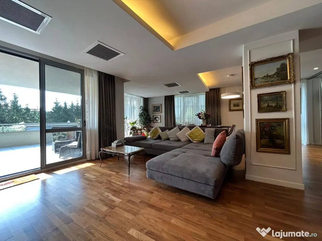 Apartament de 4 camere mobilat Iancu Nicolae parcare piscina
