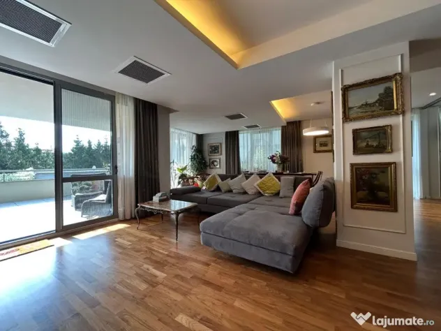 Apartament de 4 camere mobilat Iancu Nicolae parcare piscina