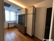 Apartament de 4 camere mobilat Iancu Nicolae parcare piscina 