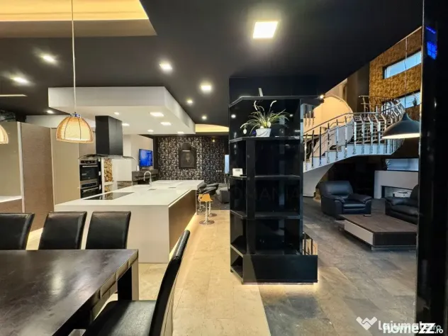 Vila 8 camere I Lift 13 Persoane I 9 Parcari I Rezidentia...