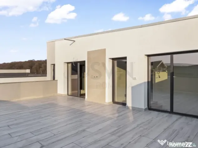 Casa 5 camere moderna cu curte Pipera