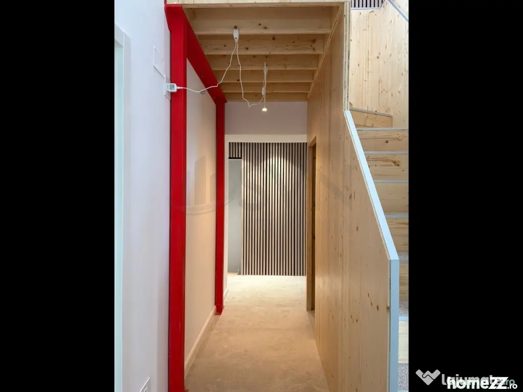 Casa reconsolidata si renovata complet - Mosilor - Traian
