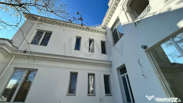 VILA IMPRESIONANTA l PRETABIL AMBASADA l RENOVATA l CURTE...