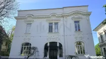 VILA IMPRESIONANTA l PRETABIL AMBASADA l RENOVATA l CURTE...