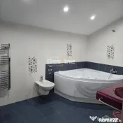 CASA / VILA DE VANZARE