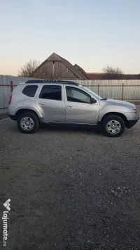 Vând Dacia Duster 2012 benzina ,gpl 