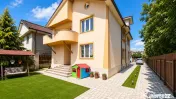 Casa la Campineanca ( 3 minute de Focșani )
