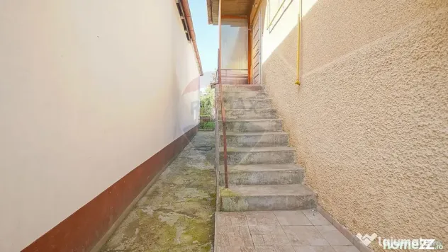 Casă cu curte de vânzare în Blumana – zonă rar disp...