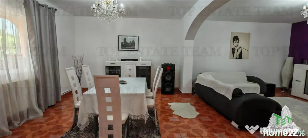 Vila 14 camere 970mp, teren 1045mp, pt ninim 2 familii, mob