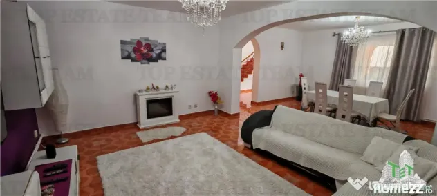 Vila 14 camere 970mp, teren 1045mp, pt ninim 2 familii, mob