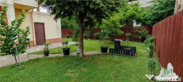 Vila 14 camere 970mp, teren 1045mp, pt ninim 2 familii, mob