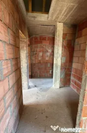 Casă noua de vânzare in SASAR cu 4 camere, 2 bai si 500...
