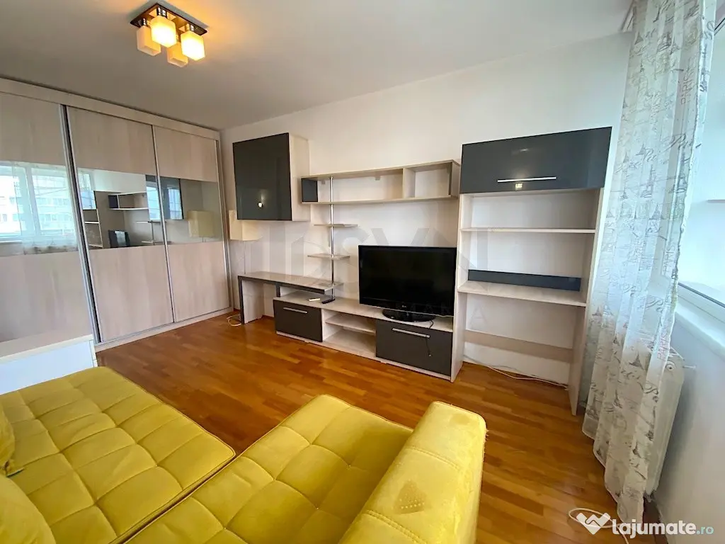Apartament cu vedere panoramica langa Piata Muncii