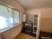Apartament spatios - centrala proprie 
