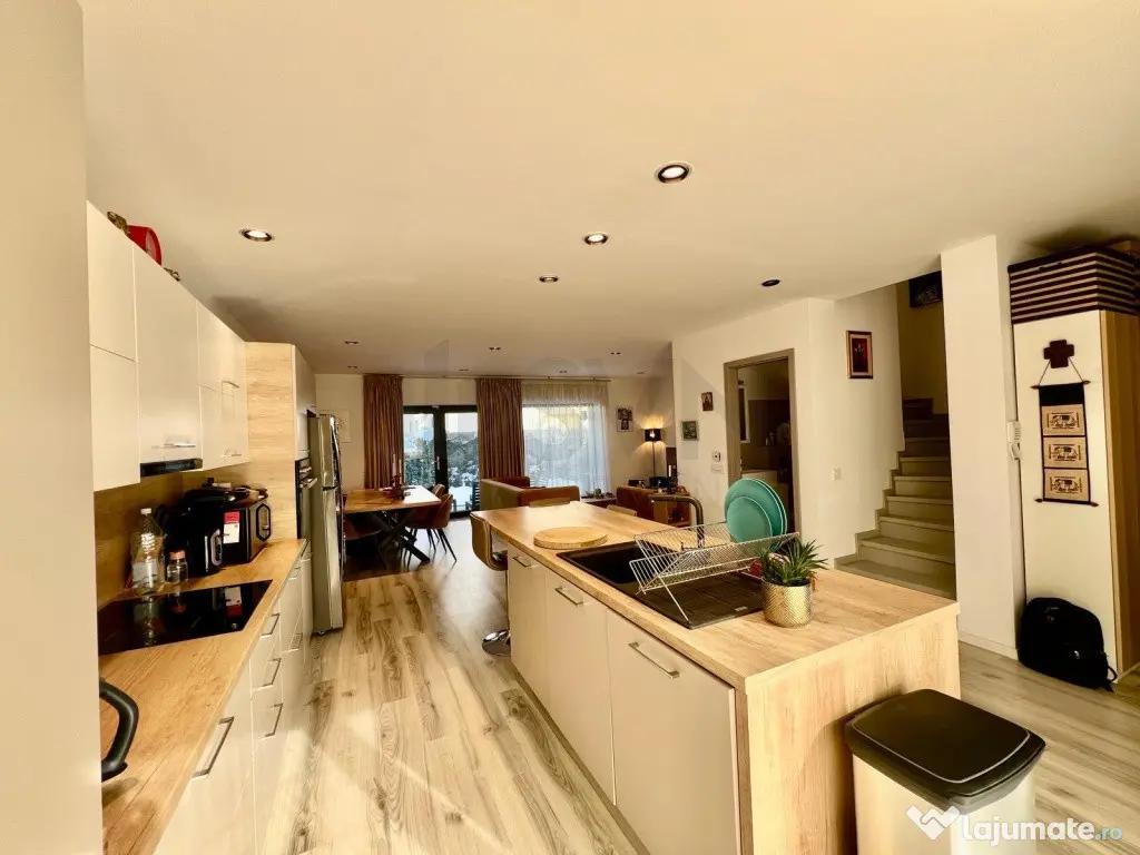 Vila 5 camere 175mp Complex residential