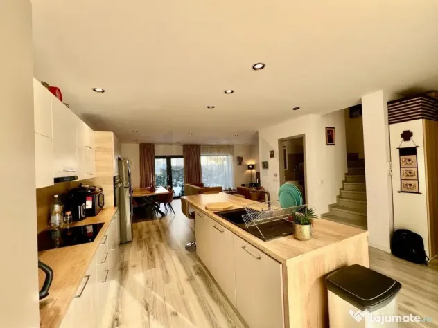 Vila 5 camere 175mp Complex residential