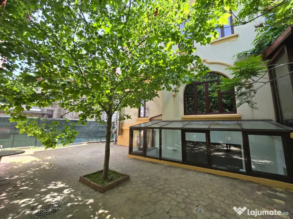 Vila de inchiriat Armeneasca 800mp Utili