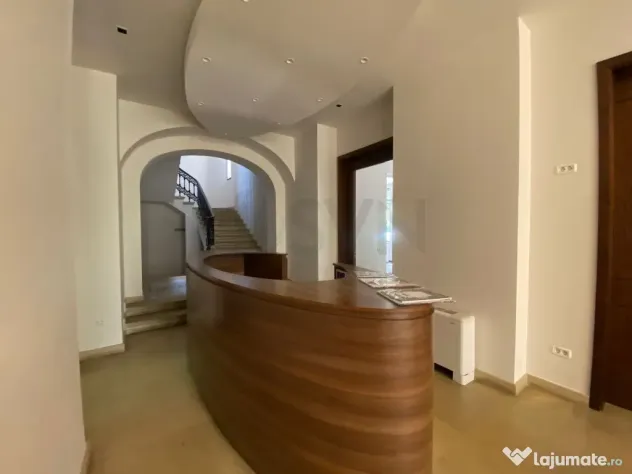 Vila de inchiriat Armeneasca 800mp Utili