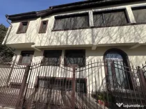 Casa individuala l zona linistita l 10 camere l Mosilor