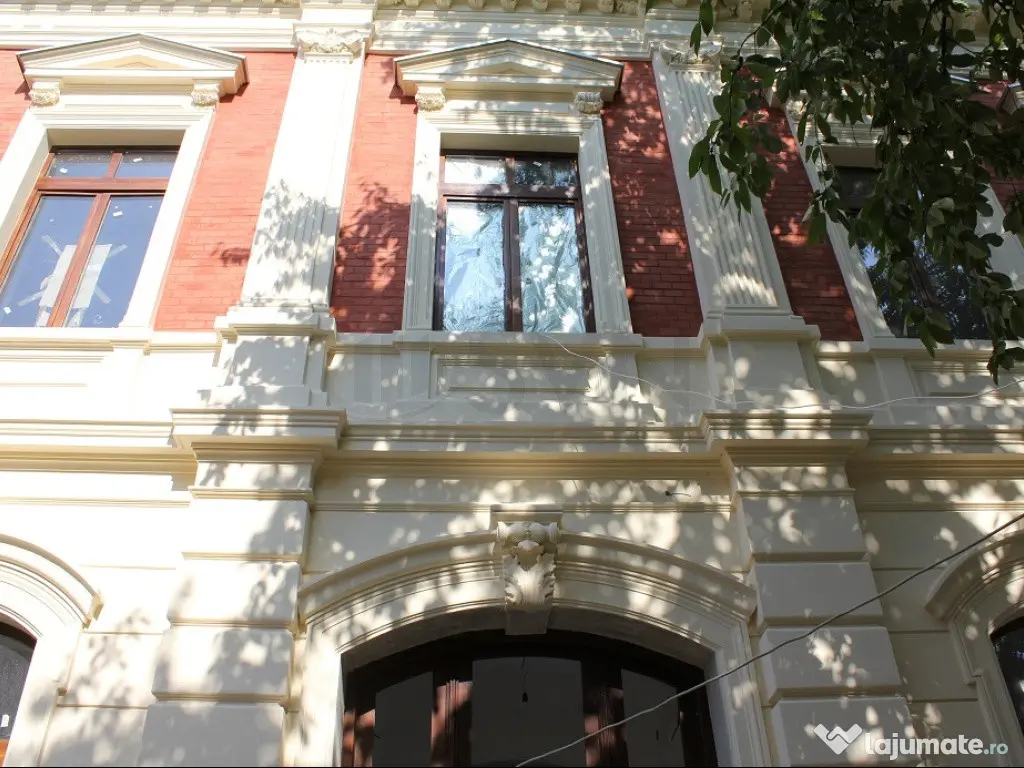 Vila interbelica -pretabil Ambasada Dacia l Gradina Icoanei