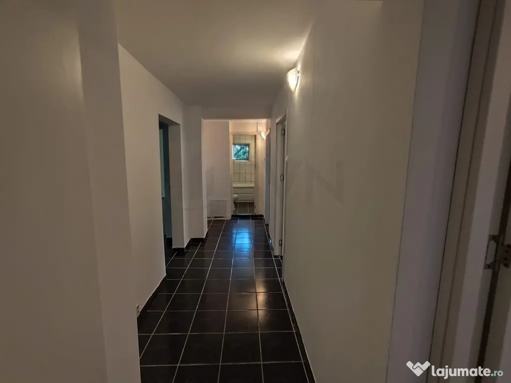 Apartament 4 camere Decebal