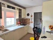 Apartament 110 mp - 3 camere - 3 bai - terasa - loc parca... 