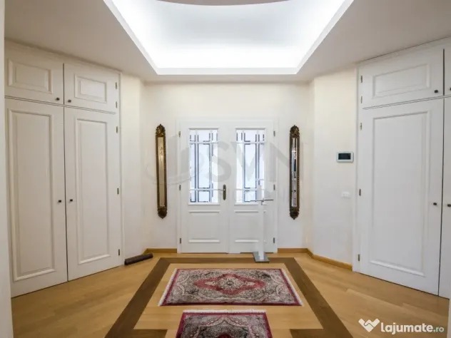 Snagov Exclusive Mansion 6750 mp