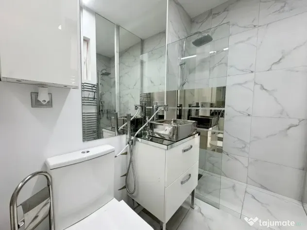 Apartament 2 camere I Pretabil Spatiu Comercial I Unirii ...