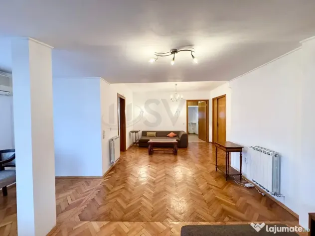 Apartament 3 camere l Cladire interbelica I De vanzare