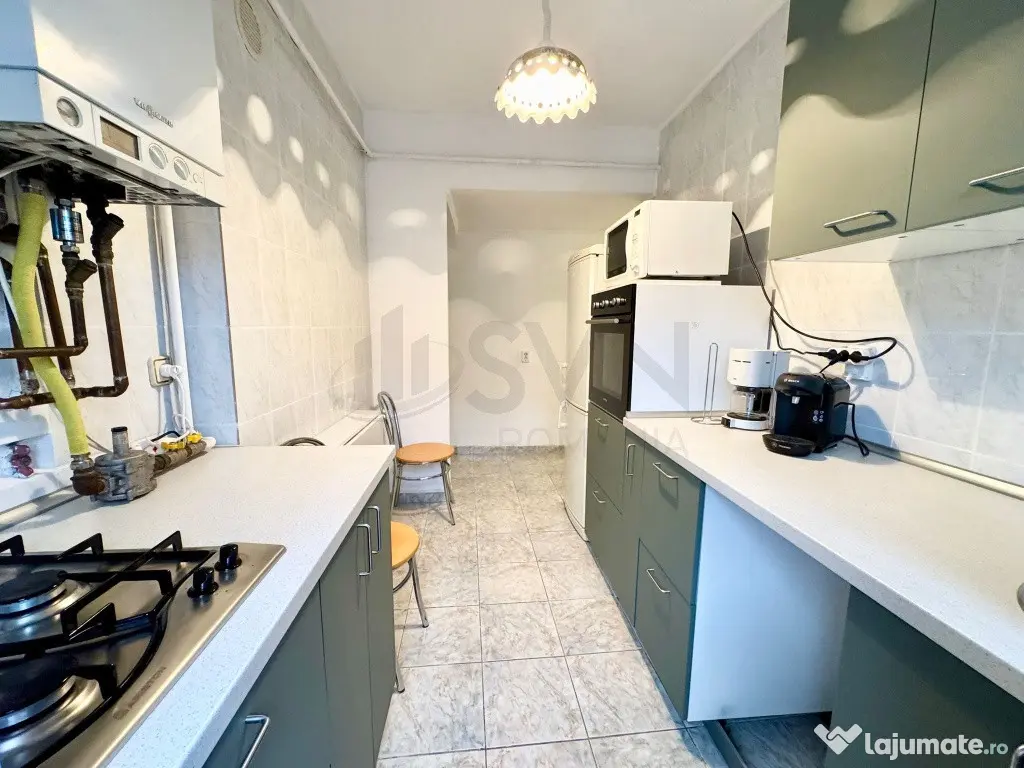 Apartament 3 camere l Cladire interbelica I De vanzare
